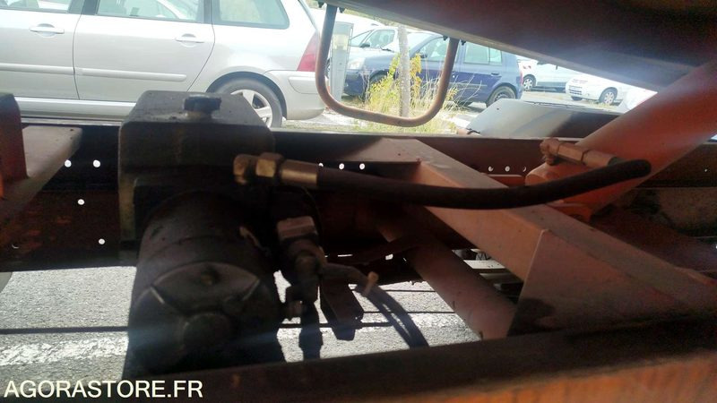 Όχημα με ανατρεπομενη καροτσα Renault Mascott - 2003 - 209464km - 466BDE31: φωτογραφία 15 Όχημα με ανατρεπομενη καροτσα Renault Mascott - 2003 - 209464km - 466BDE31: φωτογραφία 15