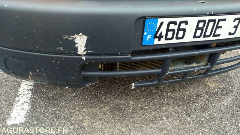 Renault Mascott - 2003 - 209464km - 466BDE31 - Όχημα με ανατρεπομενη καροτσα: φωτογραφία 3 Renault Mascott - 2003 - 209464km - 466BDE31 - Όχημα με ανατρεπομενη καροτσα: φωτογραφία 3