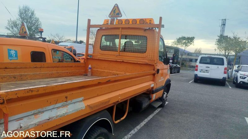 Renault Mascott - 2003 - 209464km - 466BDE31 - Όχημα με ανατρεπομενη καροτσα: φωτογραφία 2 Renault Mascott - 2003 - 209464km - 466BDE31 - Όχημα με ανατρεπομενη καροτσα: φωτογραφία 2