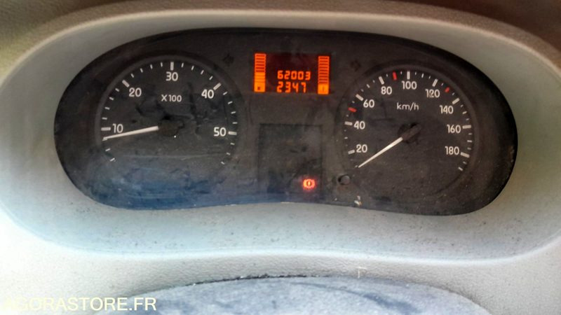 Renault Master - 2006 - 65000kms - BY788VM - BATTERIE HS - Βαν: φωτογραφία 3 Renault Master - 2006 - 65000kms - BY788VM - BATTERIE HS - Βαν: φωτογραφία 3