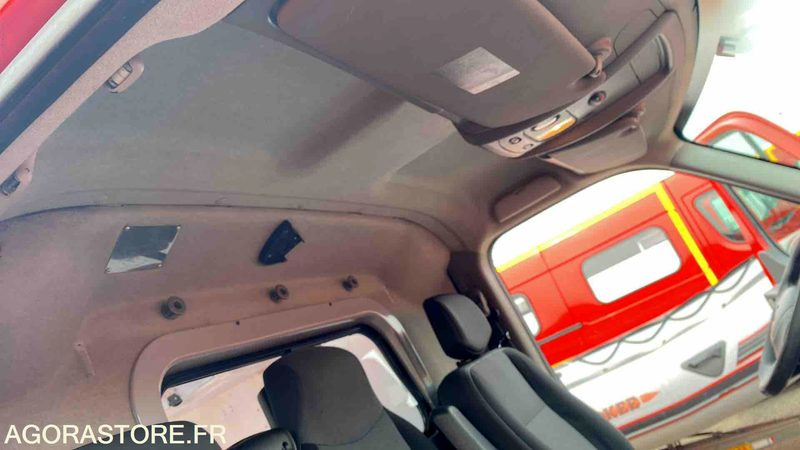 Renault Master III dci 125 - 23/10/2013 - Ασθενοφόρο: φωτογραφία 5 Renault Master III dci 125 - 23/10/2013 - Ασθενοφόρο: φωτογραφία 5