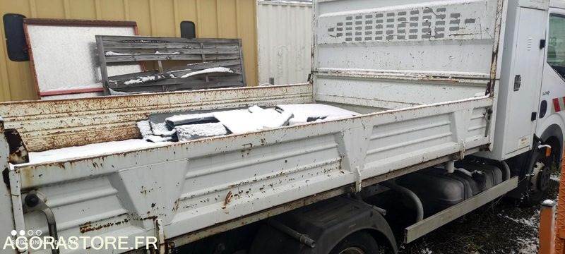 Renault Maxity Benne 110 DXI 103125kms 2009 - Όχημα με ανατρεπομενη καροτσα: φωτογραφία 5 Renault Maxity Benne 110 DXI 103125kms 2009 - Όχημα με ανατρεπομενη καροτσα: φωτογραφία 5