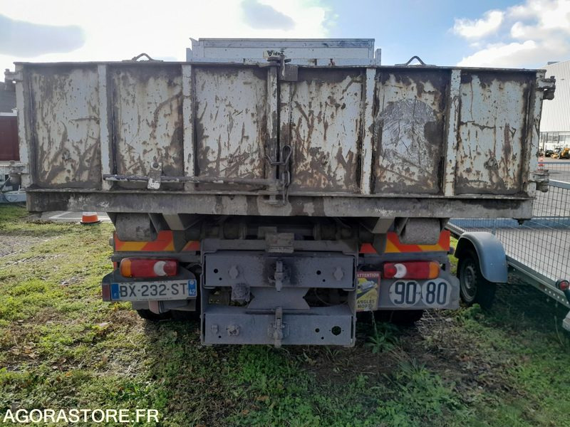 Renault Midlum 180 polybenne + Polybenne Guima BG5 (CA111+ BN189) - Φορτηγό: φωτογραφία 5 Renault Midlum 180 polybenne + Polybenne Guima BG5 (CA111+ BN189) - Φορτηγό: φωτογραφία 5