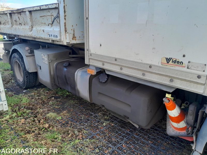 Renault Midlum 180 polybenne + Polybenne Guima BG5 (CA111+ BN189) - Φορτηγό: φωτογραφία 4 Renault Midlum 180 polybenne + Polybenne Guima BG5 (CA111+ BN189) - Φορτηγό: φωτογραφία 4