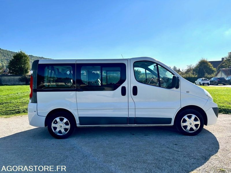 Renault Trafic 2 - 2010 - 141000 kms - Μικρό λεωφορείο, Επιβατικό βαν: φωτογραφία 5 Renault Trafic 2 - 2010 - 141000 kms - Μικρό λεωφορείο, Επιβατικό βαν: φωτογραφία 5