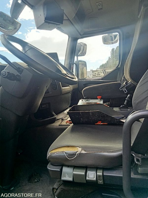 Renault Véhicule Industriel - Premium 280 - Απορριμματοφόρο: φωτογραφία 4 Renault Véhicule Industriel - Premium 280 - Απορριμματοφόρο: φωτογραφία 4