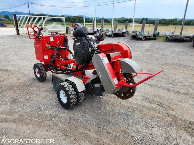 Rogneuse / Raboteuse de souches Carlton SP5014 – 2019 – 300 h - Καταστροφέας πρέμνων: φωτογραφία 1 Rogneuse / Raboteuse de souches Carlton SP5014 – 2019 – 300 h - Καταστροφέας πρέμνων: φωτογραφία 1