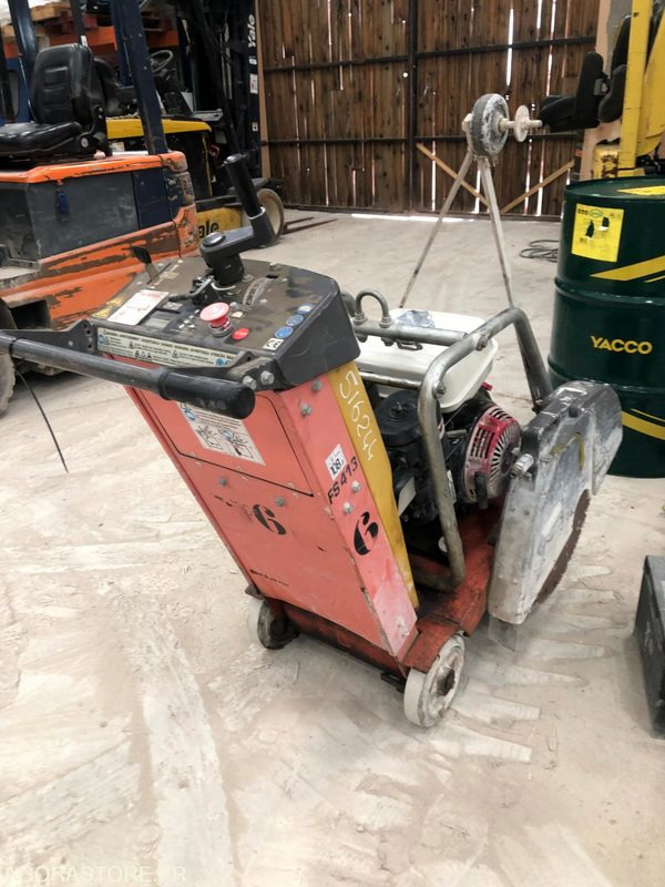 SCIE A SOL HUSQVARNA FS413 - 500 mm - Εξοπλισμού κατασκευών: φωτογραφία 4 SCIE A SOL HUSQVARNA FS413 - 500 mm - Εξοπλισμού κατασκευών: φωτογραφία 4