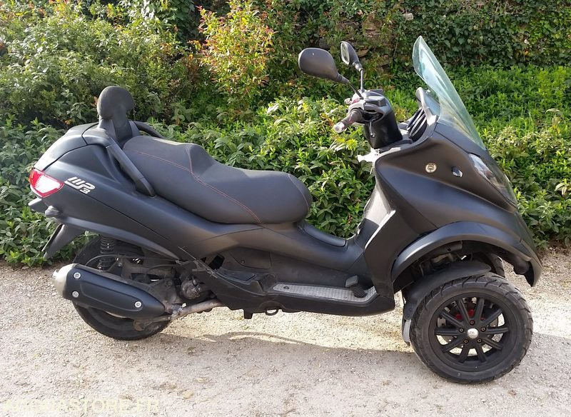 SCOOTER 3 ROUES PIAGGIO MP3 300 LT - Μοτοσικλέτα: φωτογραφία 4 SCOOTER 3 ROUES PIAGGIO MP3 300 LT - Μοτοσικλέτα: φωτογραφία 4