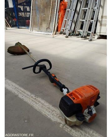 Stihl FS 91 R et FS 70 RCE - Χλοοκοπτικό: φωτογραφία 1 Stihl FS 91 R et FS 70 RCE - Χλοοκοπτικό: φωτογραφία 1