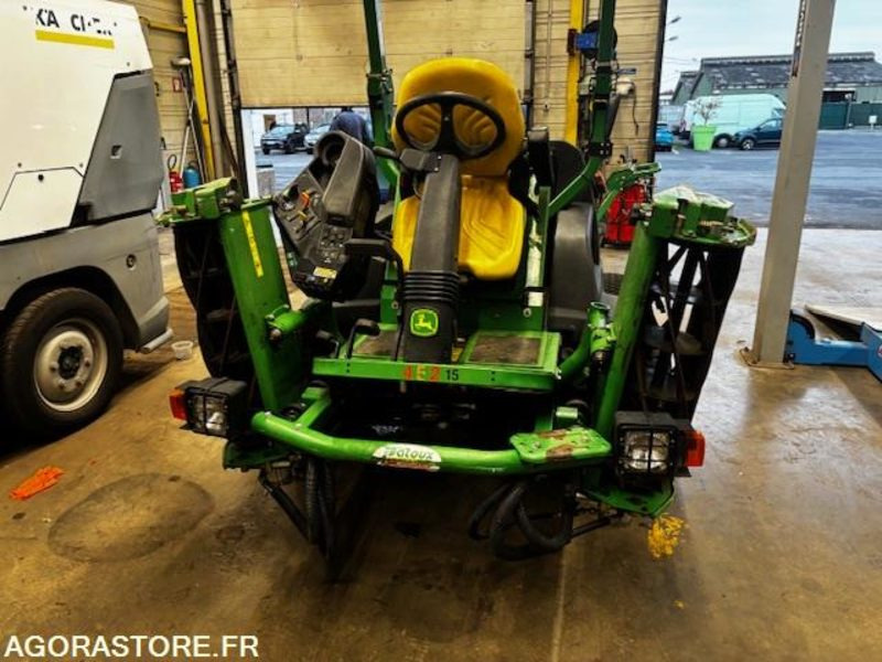 TONDEUSE HELICOIDALE JOHN DEERE 8400-ROULANTE-1521 HEURES. - Χλοοκοπτικό: φωτογραφία 3 TONDEUSE HELICOIDALE JOHN DEERE 8400-ROULANTE-1521 HEURES. - Χλοοκοπτικό: φωτογραφία 3