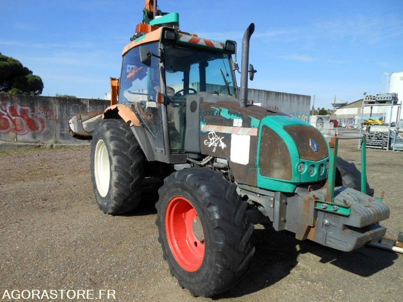 TRACTEUR AGRICOLE RENAULT ERGOS 446 (DD123) + DEBROUSSAILLEUSE 5M (MC123) - Τρακτέρ: φωτογραφία 2 TRACTEUR AGRICOLE RENAULT ERGOS 446 (DD123) + DEBROUSSAILLEUSE 5M (MC123) - Τρακτέρ: φωτογραφία 2