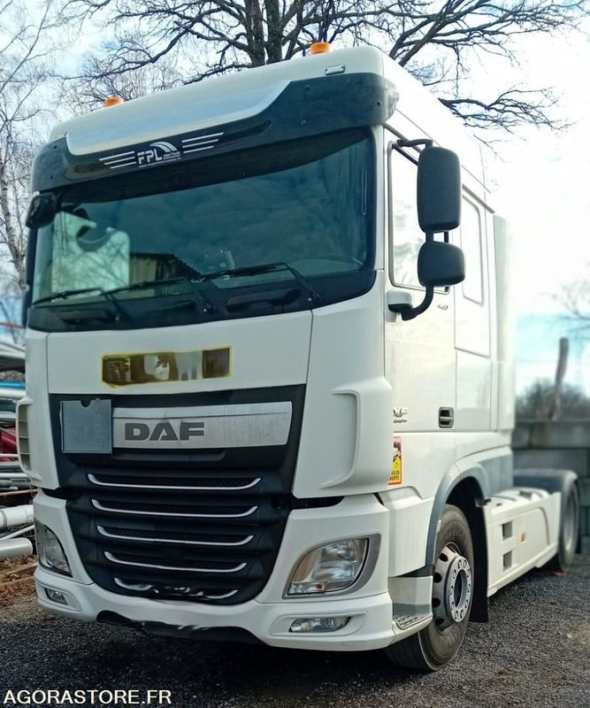 TRACTEUR DAF XF 460 - 2016 - 652 781km - pneus neufs - Τράκτορας: φωτογραφία 1 TRACTEUR DAF XF 460 - 2016 - 652 781km - pneus neufs - Τράκτορας: φωτογραφία 1