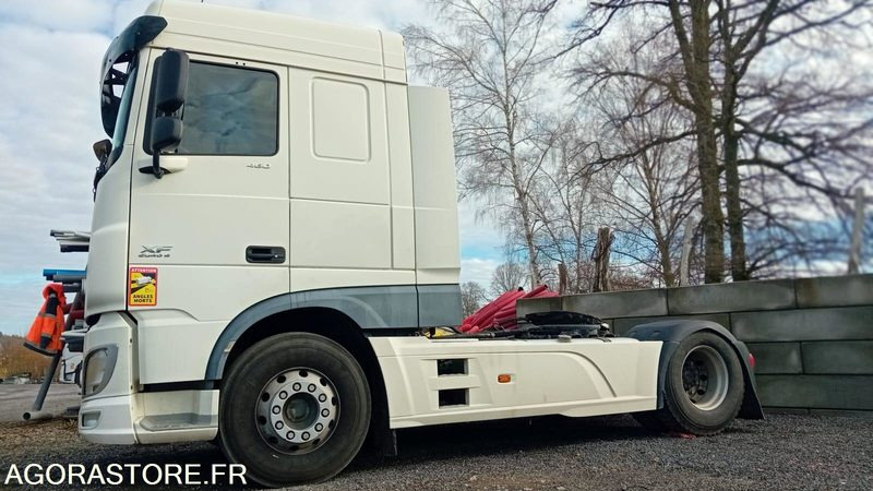 TRACTEUR DAF XF 460 - 2016 - 652 781km - pneus neufs - Τράκτορας: φωτογραφία 3 TRACTEUR DAF XF 460 - 2016 - 652 781km - pneus neufs - Τράκτορας: φωτογραφία 3