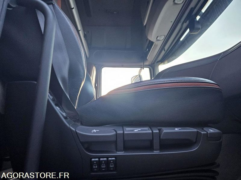 TRACTEUR DAF XF 510 XL - 2016 - 447120km - TRES BON ETAT - Τράκτορας: φωτογραφία 5 TRACTEUR DAF XF 510 XL - 2016 - 447120km - TRES BON ETAT - Τράκτορας: φωτογραφία 5