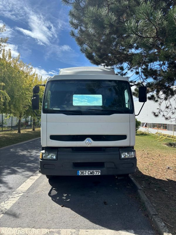 TRACTEUR RENAULT - 2002 - 462695 Kms - Τράκτορας: φωτογραφία 2 TRACTEUR RENAULT - 2002 - 462695 Kms - Τράκτορας: φωτογραφία 2