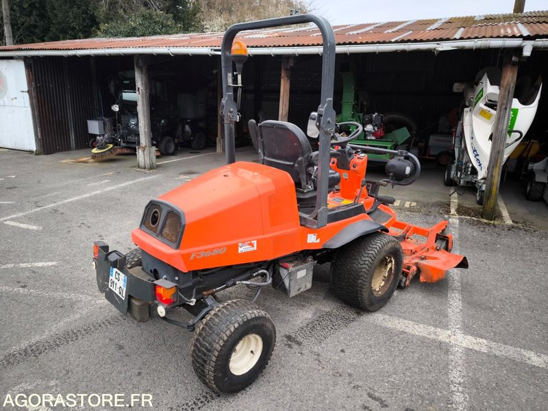 Tondeuse KUBOTA F3680 3688 heures 2013 - Χλοοκοπτικό: φωτογραφία 1 Tondeuse KUBOTA F3680 3688 heures 2013 - Χλοοκοπτικό: φωτογραφία 1