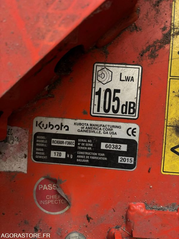Tondeuse autoportée KUBOTA F3090 - Χλοοκοπτικό: φωτογραφία 3 Tondeuse autoportée KUBOTA F3090 - Χλοοκοπτικό: φωτογραφία 3