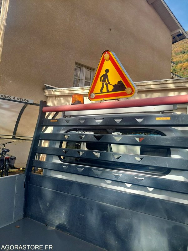 Tri-benne Giotti Victoria Gladiator Essence - Όχημα με ανατρεπομενη καροτσα: φωτογραφία 5 Tri-benne Giotti Victoria Gladiator Essence - Όχημα με ανατρεπομενη καροτσα: φωτογραφία 5