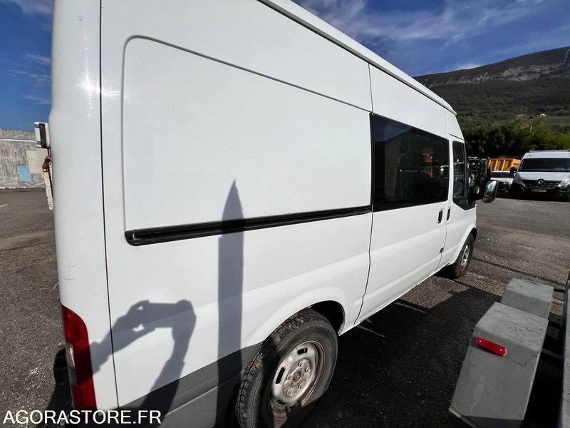 UTILITAIRE FORD TRANSIT - 2011 / 160 000 KM - MOTEUR HS - Βαν: φωτογραφία 3 UTILITAIRE FORD TRANSIT - 2011 / 160 000 KM - MOTEUR HS - Βαν: φωτογραφία 3