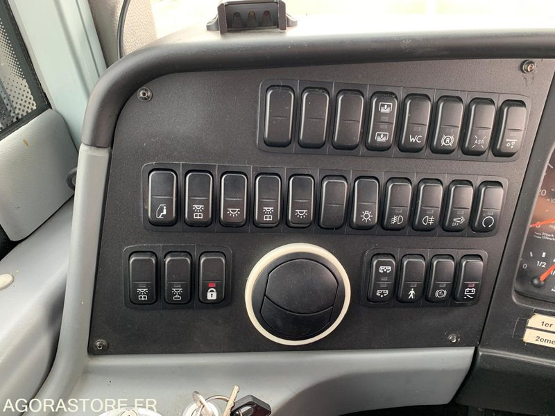 Πούλμαν VANHOOL TDX27 double deker - 2015 - 688000 KMs: φωτογραφία 13 Πούλμαν VANHOOL TDX27 double deker - 2015 - 688000 KMs: φωτογραφία 13