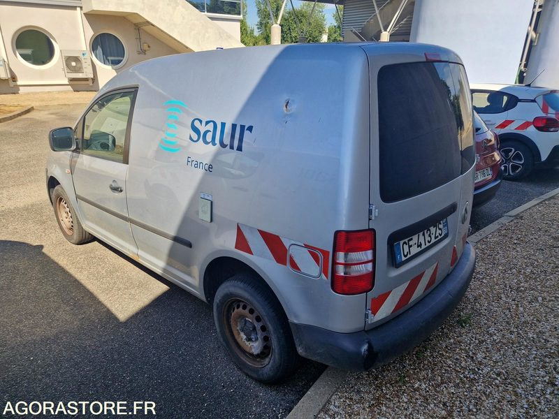 VOLKSWAGEN CADDY - CF413ZS - 2011 / 388 148 KM - Μικρό βαν: φωτογραφία 4 VOLKSWAGEN CADDY - CF413ZS - 2011 / 388 148 KM - Μικρό βαν: φωτογραφία 4