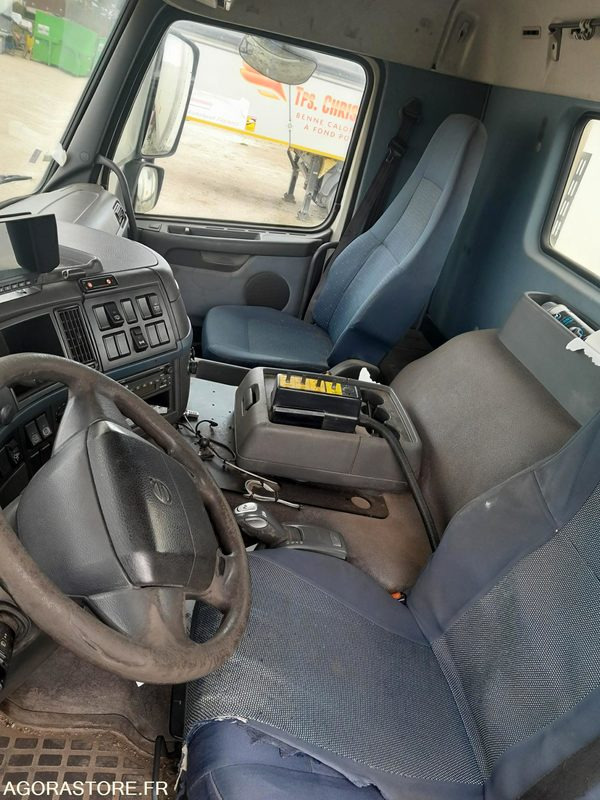 VOLVO19T/BRAS - DZ565JP - 2006 / 540 882 KM - Φορτηγό: φωτογραφία 4 VOLVO19T/BRAS - DZ565JP - 2006 / 540 882 KM - Φορτηγό: φωτογραφία 4