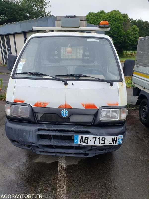 VQ-V20M PIAGGIO PORTER. - Όχημα με ανατρεπομενη καροτσα: φωτογραφία 1 VQ-V20M PIAGGIO PORTER. - Όχημα με ανατρεπομενη καροτσα: φωτογραφία 1
