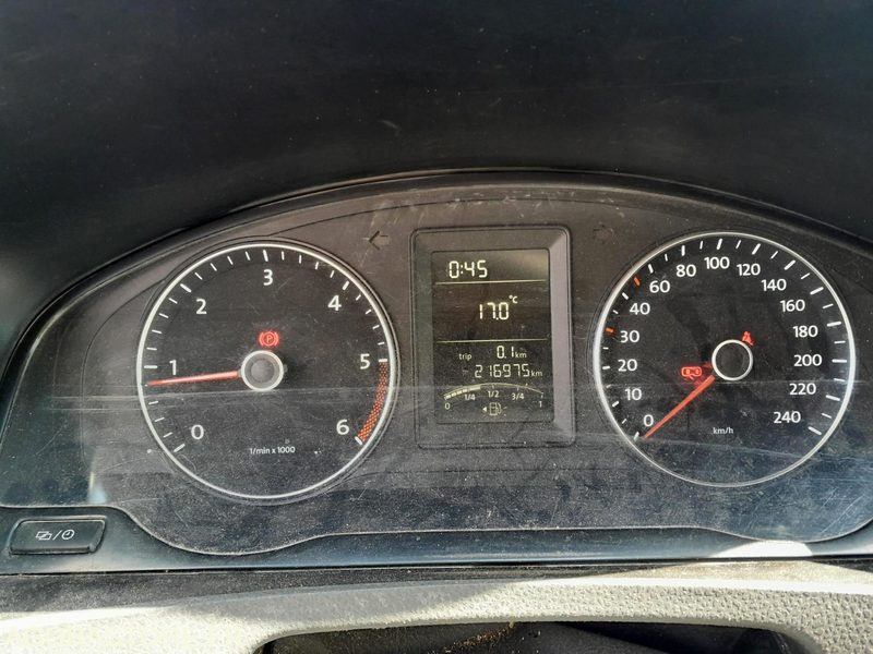 VW TRANSPORTER L2H3 4X4 DT-048-CA - Βαν: φωτογραφία 3 VW TRANSPORTER L2H3 4X4 DT-048-CA - Βαν: φωτογραφία 3