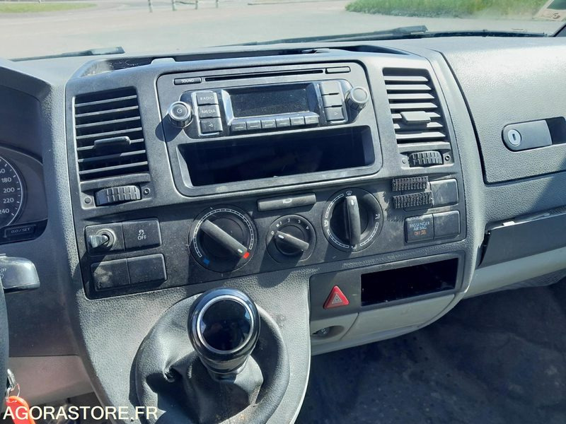 VW TRANSPORTER L2H3 4X4 DT-048-CA - Βαν: φωτογραφία 4 VW TRANSPORTER L2H3 4X4 DT-048-CA - Βαν: φωτογραφία 4