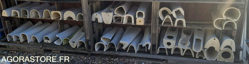 Vasques et colonnes en céramique - Εργαλείο/ Εξοπλισμός: φωτογραφία 3 Vasques et colonnes en céramique - Εργαλείο/ Εξοπλισμός: φωτογραφία 3