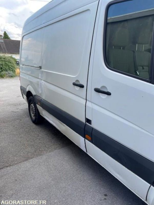 Volkswagen Crafter Frigorifique - Επαγγελματικό αυτοκίνητο ψυγείο: φωτογραφία 4 Volkswagen Crafter Frigorifique - Επαγγελματικό αυτοκίνητο ψυγείο: φωτογραφία 4