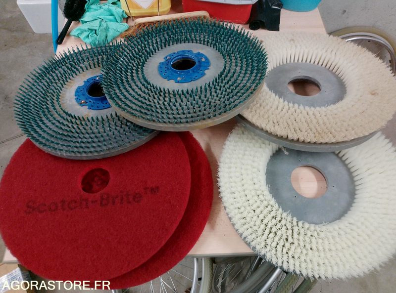 Auto laveuse TENNANT T300 - Μηχάνημα πλύσης-στέγνωσης: φωτογραφία 1 Auto laveuse TENNANT T300 - Μηχάνημα πλύσης-στέγνωσης: φωτογραφία 1