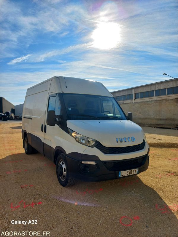 Fourgon iveco - Βαν: φωτογραφία 2 Fourgon iveco - Βαν: φωτογραφία 2
