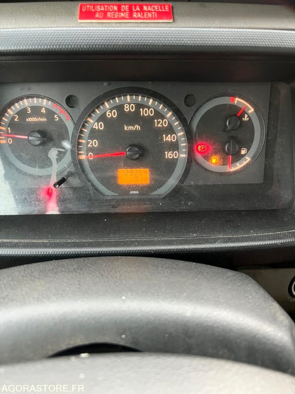 Nissan cabstar 2.5 dci nacelle 7m 129353km - Μικρό βαν: φωτογραφία 5 Nissan cabstar 2.5 dci nacelle 7m 129353km - Μικρό βαν: φωτογραφία 5