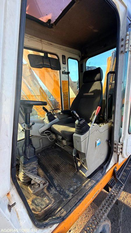 Pelle liebherr A914 LITRONIC - 2002 - 20 000 heures ENTRETIEN LIEBHERR - Εκσκαφέας: φωτογραφία 2 Pelle liebherr A914 LITRONIC - 2002 - 20 000 heures ENTRETIEN LIEBHERR - Εκσκαφέας: φωτογραφία 2
