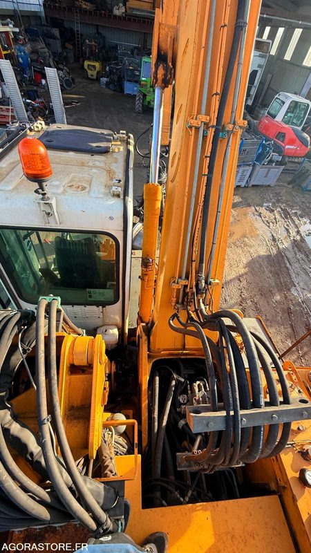 Pelle liebherr A914 LITRONIC - 2002 - 20 000 heures ENTRETIEN LIEBHERR - Εκσκαφέας: φωτογραφία 3 Pelle liebherr A914 LITRONIC - 2002 - 20 000 heures ENTRETIEN LIEBHERR - Εκσκαφέας: φωτογραφία 3