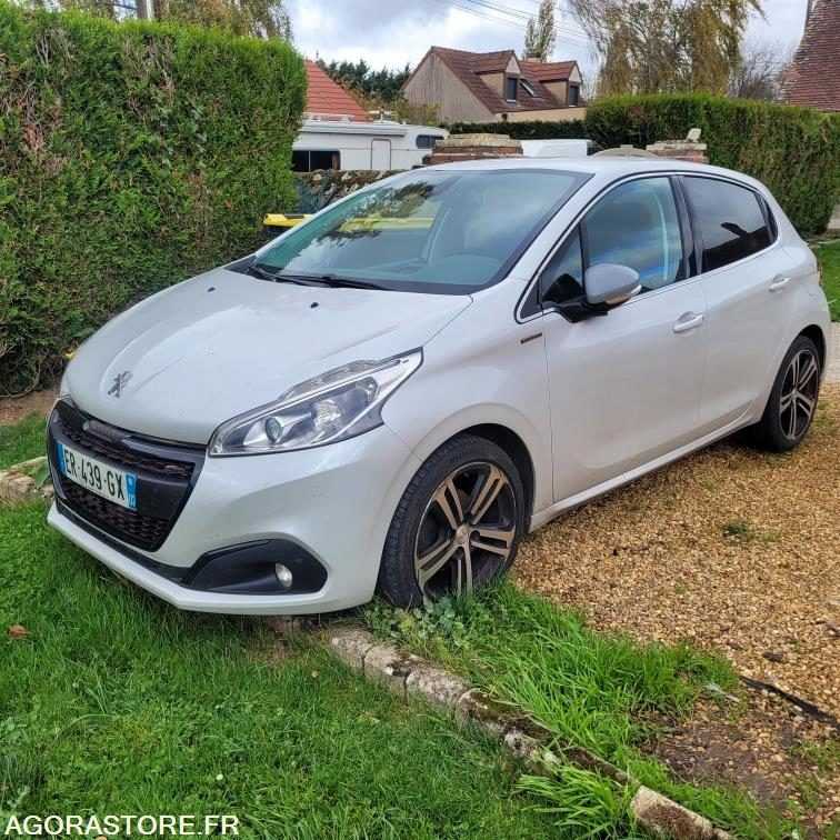 Peugeot 208 gt line - 125 321 kms - 2017 - Αυτοκίνητο: φωτογραφία 2 Peugeot 208 gt line - 125 321 kms - 2017 - Αυτοκίνητο: φωτογραφία 2