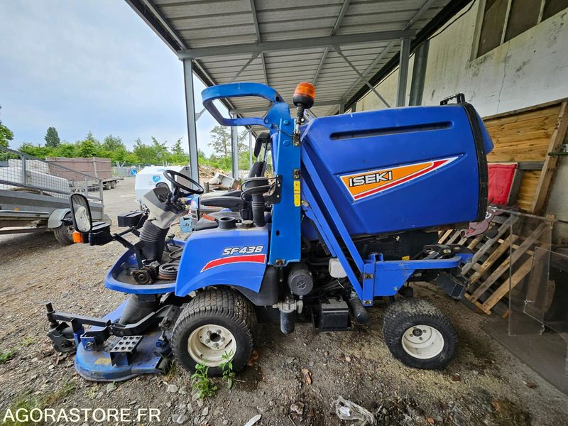 Tondeuse ISEKI SF 438 - Χλοοκοπτικό: φωτογραφία 2 Tondeuse ISEKI SF 438 - Χλοοκοπτικό: φωτογραφία 2