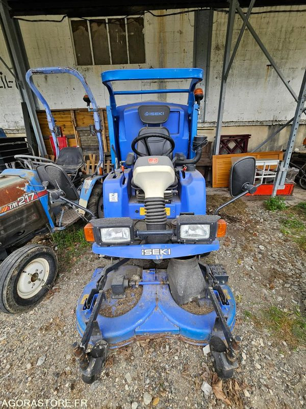 Tondeuse ISEKI SF 438 - Χλοοκοπτικό: φωτογραφία 3 Tondeuse ISEKI SF 438 - Χλοοκοπτικό: φωτογραφία 3