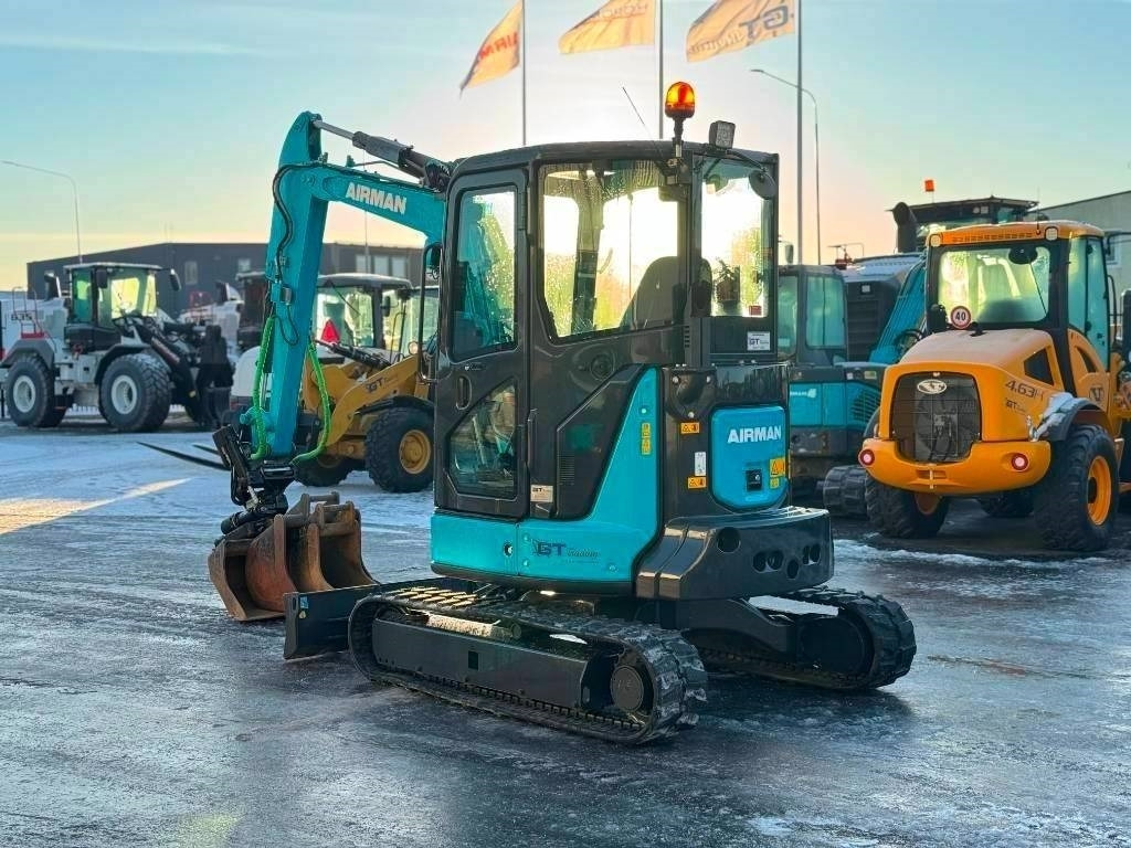 Airman AX 38 U-6 A - Μίνι εκσκαφέας: φωτογραφία 4 Airman AX 38 U-6 A - Μίνι εκσκαφέας: φωτογραφία 4