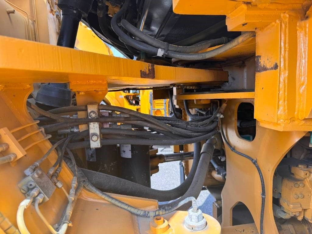 CAT 980 G - Ελαστιχοφόρος φορτωτής: φωτογραφία 4 CAT 980 G - Ελαστιχοφόρος φορτωτής: φωτογραφία 4