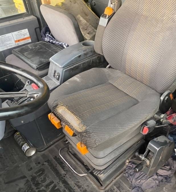 Komatsu HD 405-7 - Ανατρεπόμενο όχημα μεταφοράς λατομικών υλικών: φωτογραφία 2 Komatsu HD 405-7 - Ανατρεπόμενο όχημα μεταφοράς λατομικών υλικών: φωτογραφία 2