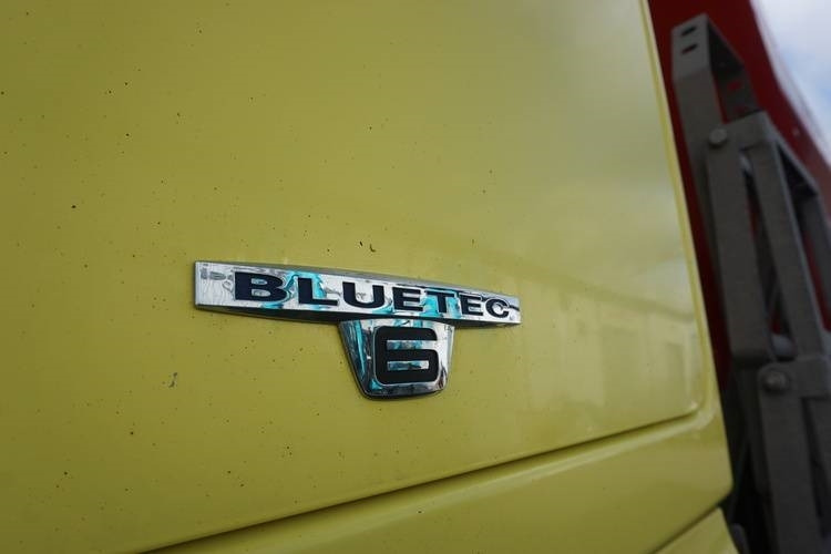 Φορτηγό ανατρεπόμενο Mercedes-Benz Arocs 3263 , 8x4 Tridem: φωτογραφία 7