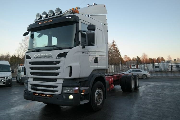 Scania R 620 - Φορτηγό σασί: φωτογραφία 2 Scania R 620 - Φορτηγό σασί: φωτογραφία 2