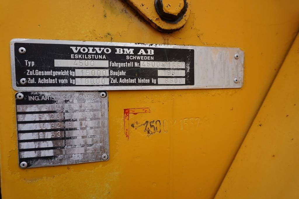 Volvo 4500 - Ελαστιχοφόρος φορτωτής: φωτογραφία 4 Volvo 4500 - Ελαστιχοφόρος φορτωτής: φωτογραφία 4