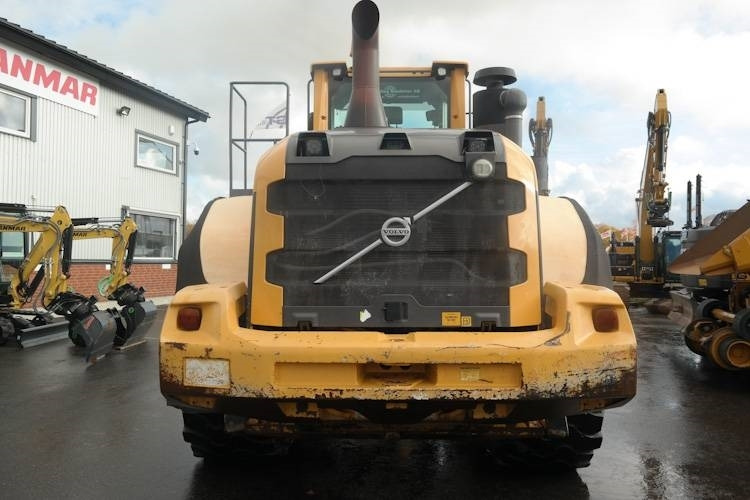 Volvo L220G - Ελαστιχοφόρος φορτωτής: φωτογραφία 3 Volvo L220G - Ελαστιχοφόρος φορτωτής: φωτογραφία 3