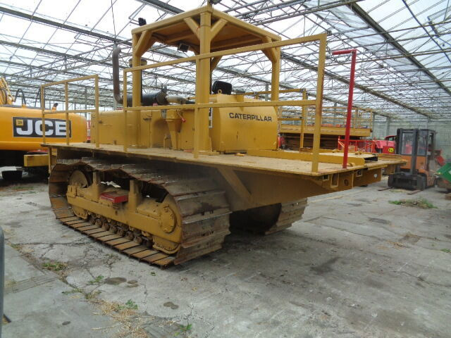 Caterpillar D6C - Τρακτέρ: φωτογραφία 3 Caterpillar D6C - Τρακτέρ: φωτογραφία 3