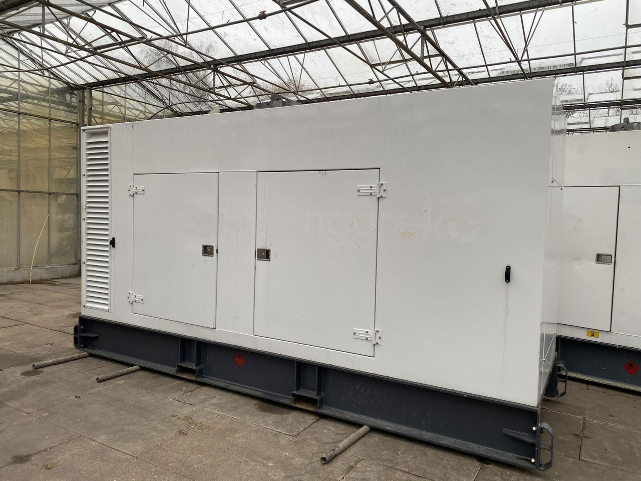 Diversen 300 KVA Aggreko 300 KVA - Βιομηχανική γεννήτρια: φωτογραφία 1 Diversen 300 KVA Aggreko 300 KVA - Βιομηχανική γεννήτρια: φωτογραφία 1
