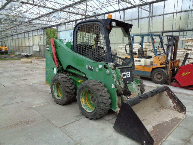 Φορτωτής πλάγιας ολίσθησης JCB 135 R: φωτογραφία 19 Φορτωτής πλάγιας ολίσθησης JCB 135 R: φωτογραφία 19